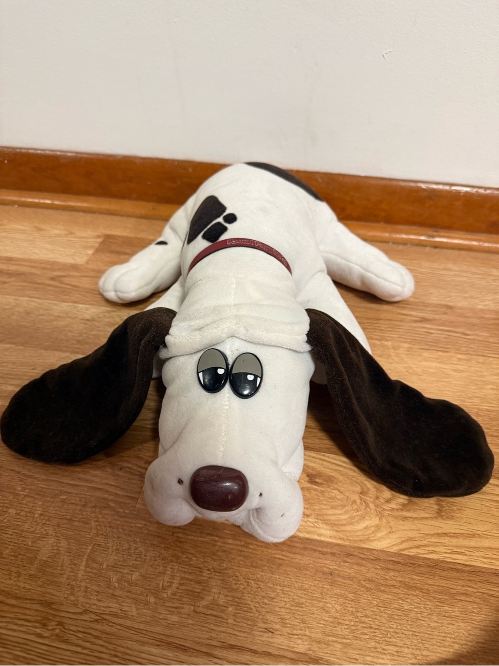 Tonka 1985 Pound Puppy White 18" Long Ears Brown Spots Plush Toy VTG w/ Collar